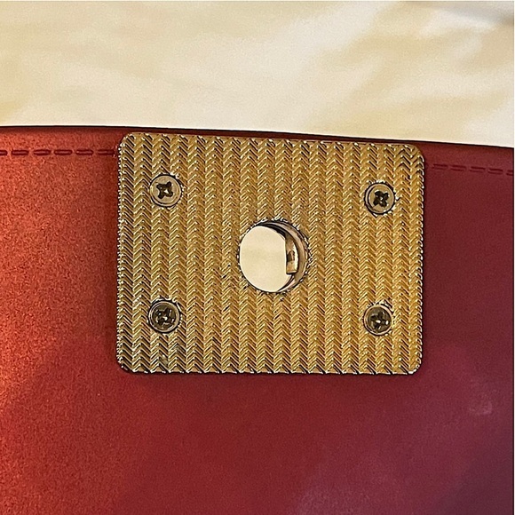 Matte Red Jelly Rubber Faux Quilted Bag Chain Handle and Strap - Picture 7 of 11